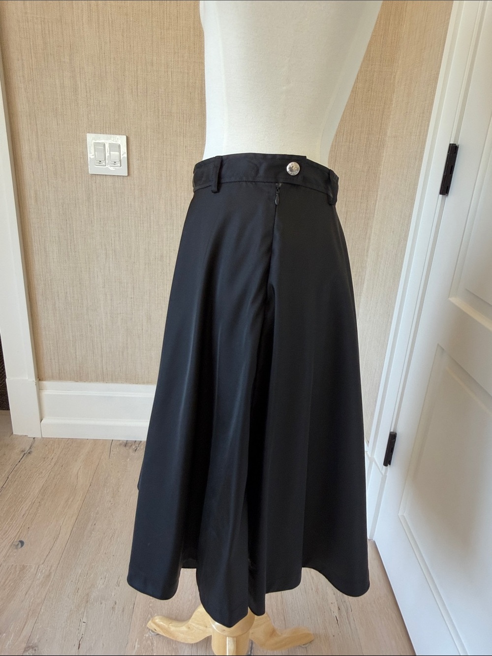 Prada Black Circle Skirt - Picture 3 of 10